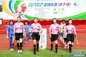 水晶宫俱乐部为沃顿标价1亿镑引发转会市场热议